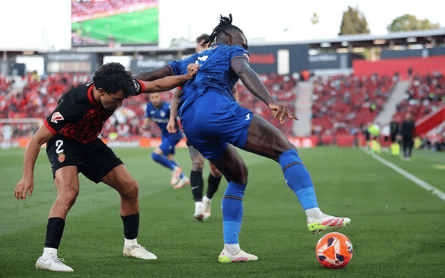 关于赫塔菲遭遇两连败,防线暴露问题待解决的信息 关于赫塔菲遭遇两连败,防线暴露问题待解决的信息