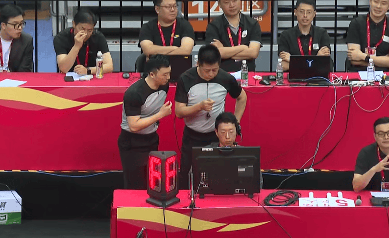 包含波黑攻势猛烈，传意体准天津offset的词条