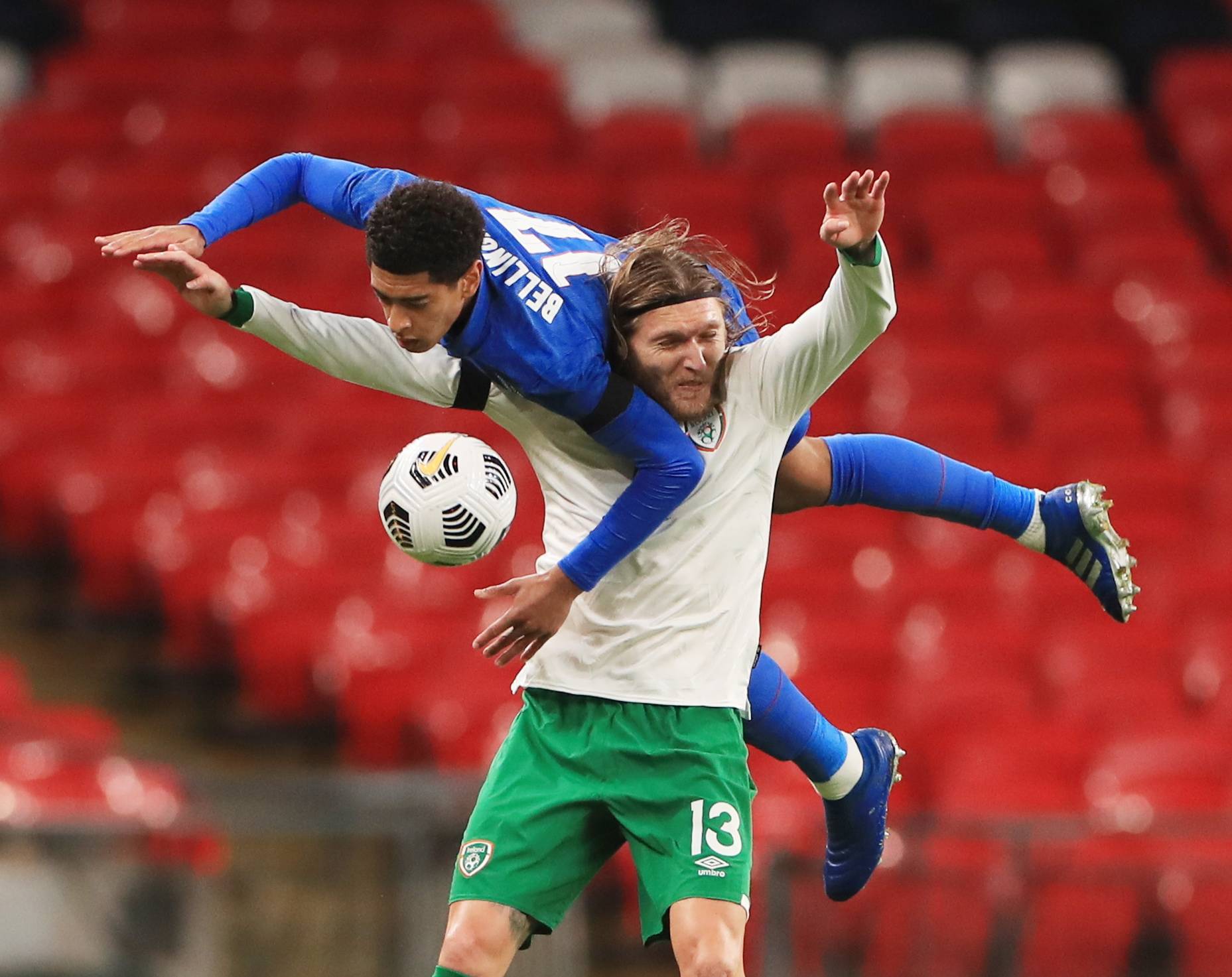 爱尔兰斗志昂扬,力求击败卢森堡队 爱尔兰斗志昂扬,力求击败卢森堡队