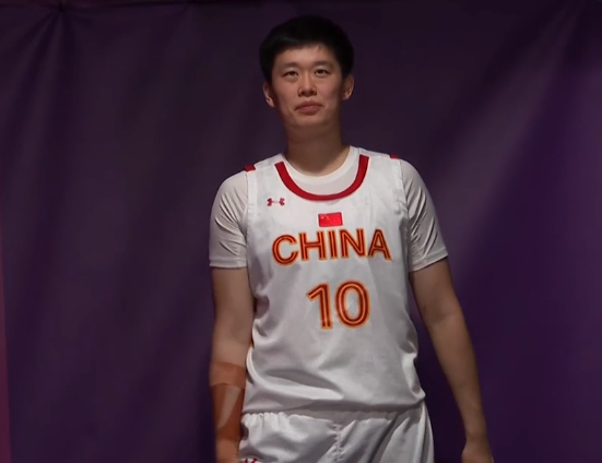 俄罗斯篮球超级联赛决赛打响,强队争夺总冠军 俄罗斯篮球超级联赛决赛打响,强队争夺总冠军