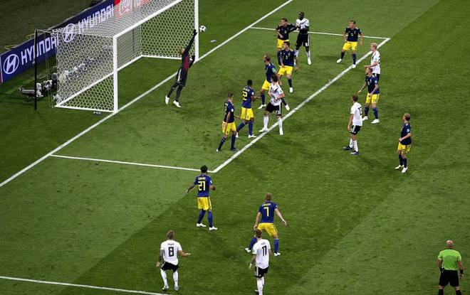 关于瑞典碾压西班牙，穆勒关键制胜的信息