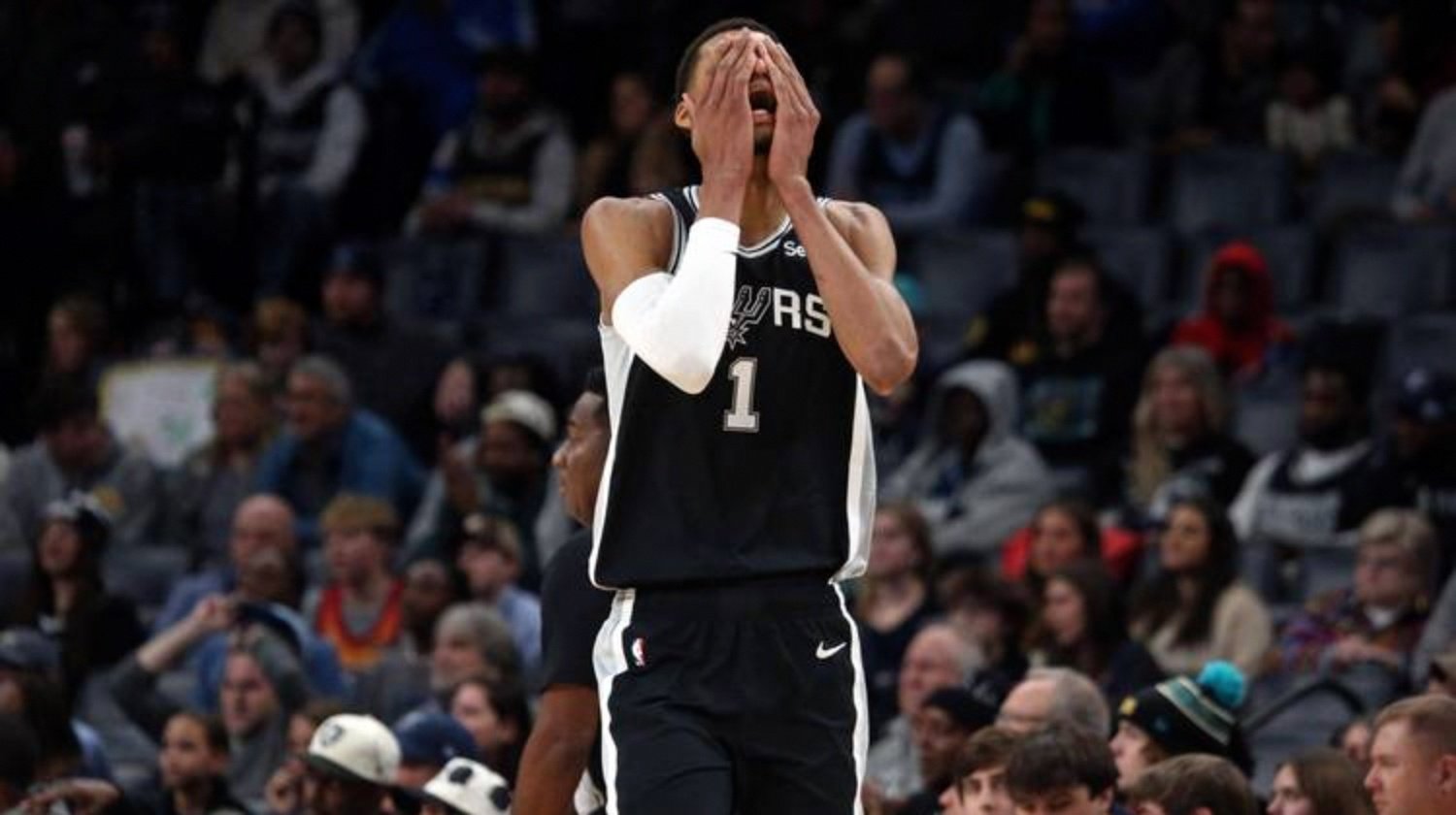 法国男篮逆转公牛，福克斯制霸全场