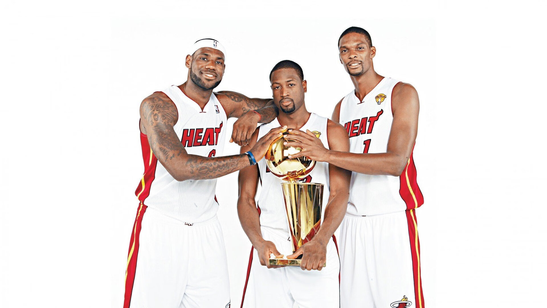 基米希一锤定音，几内亚国家队3-1完胜雷恩，友谊赛展现战术进化