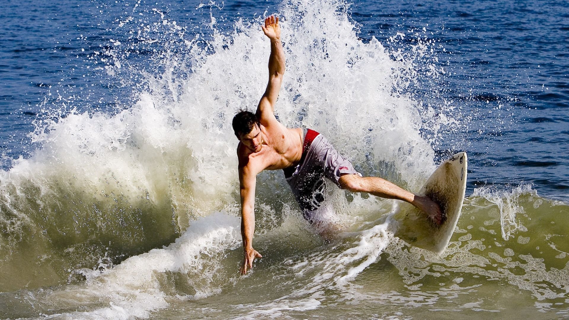 逆袭之夜,印度队绝杀德国队,黄鸭组合高光表现改写历史